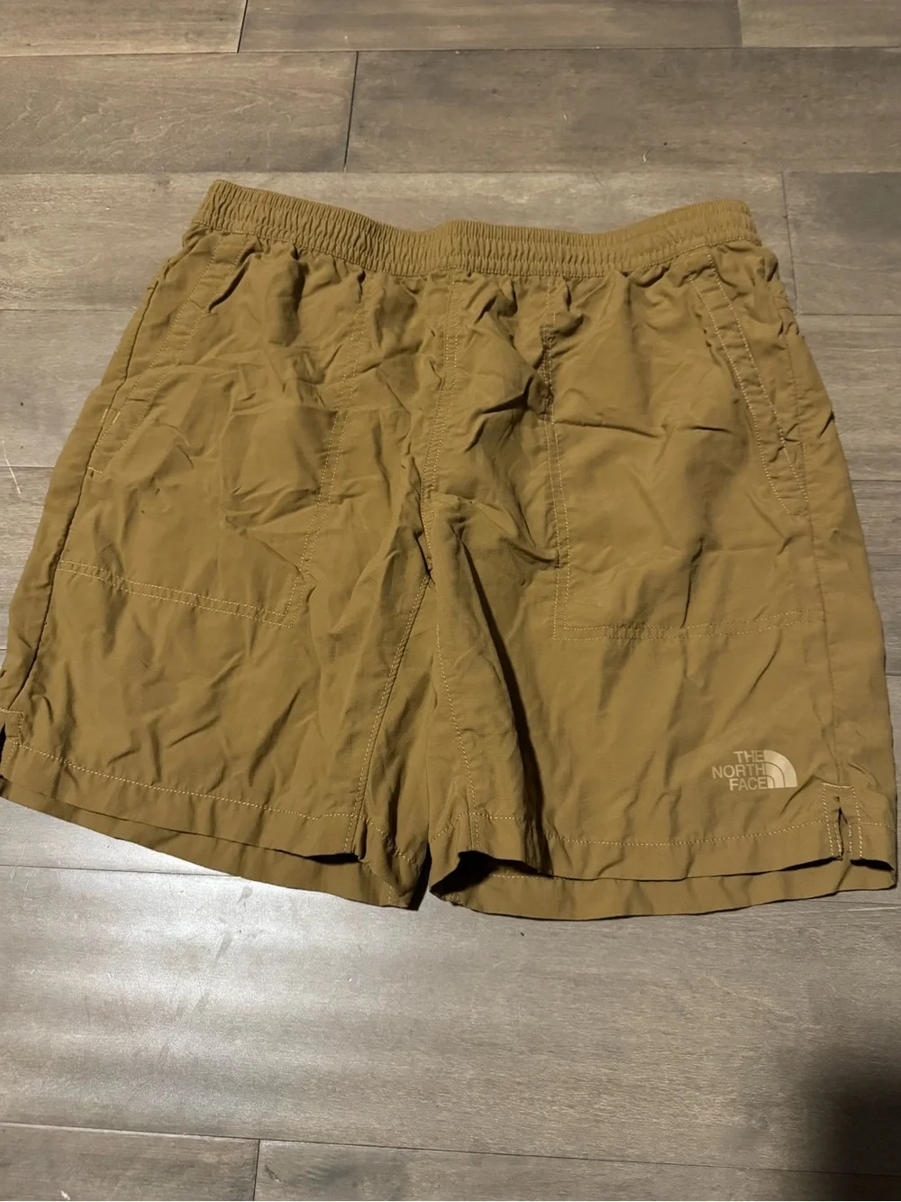 The North Face Men’s Tan Elastic-Waist Hybrid Shorts